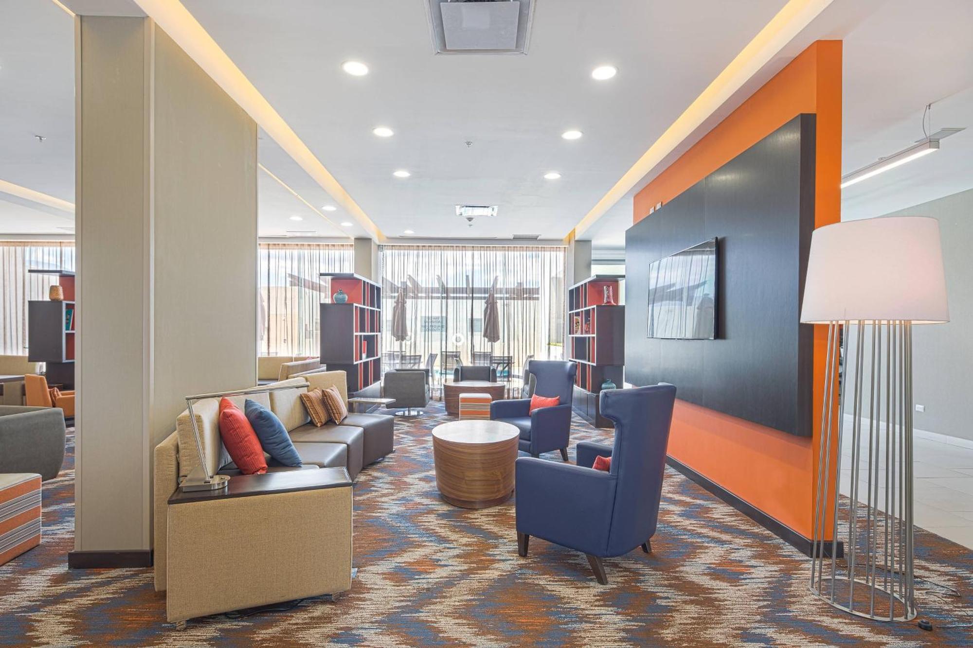 Courtyard By Marriott Saltillo Dış mekan fotoğraf