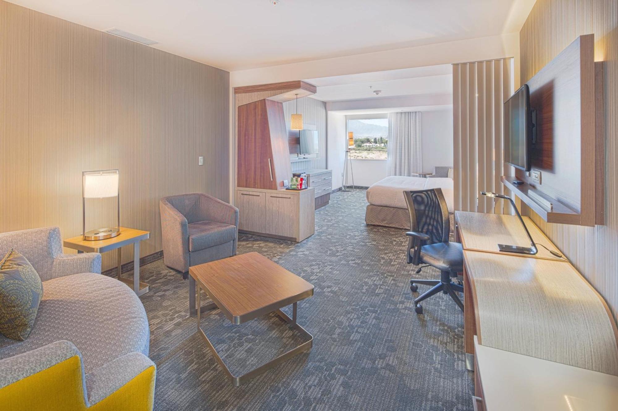 Courtyard By Marriott Saltillo Dış mekan fotoğraf