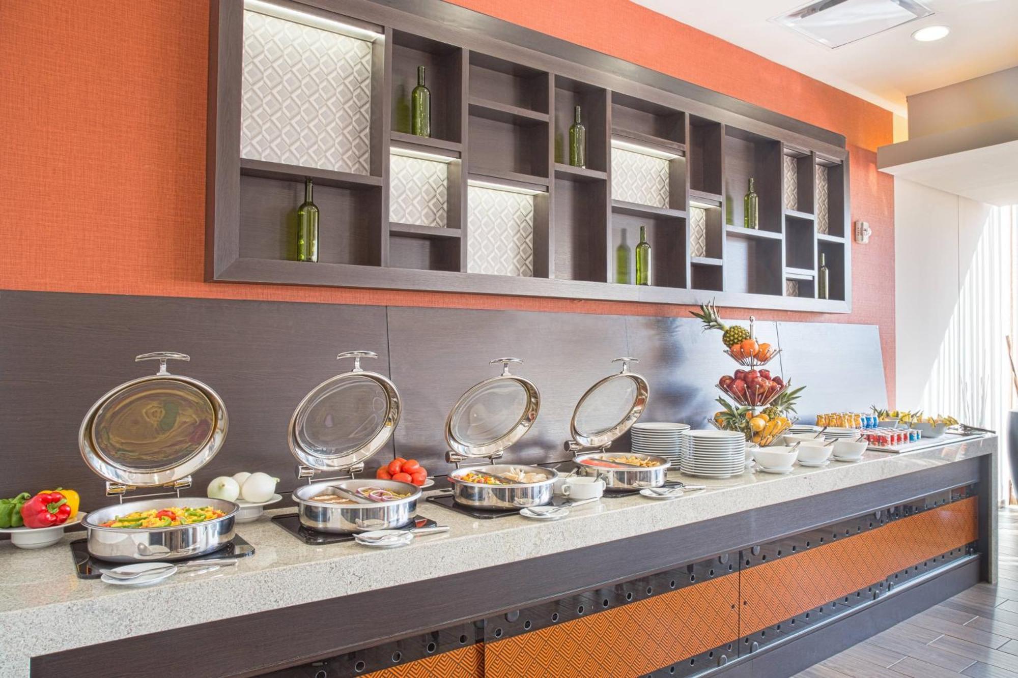 Courtyard By Marriott Saltillo Dış mekan fotoğraf