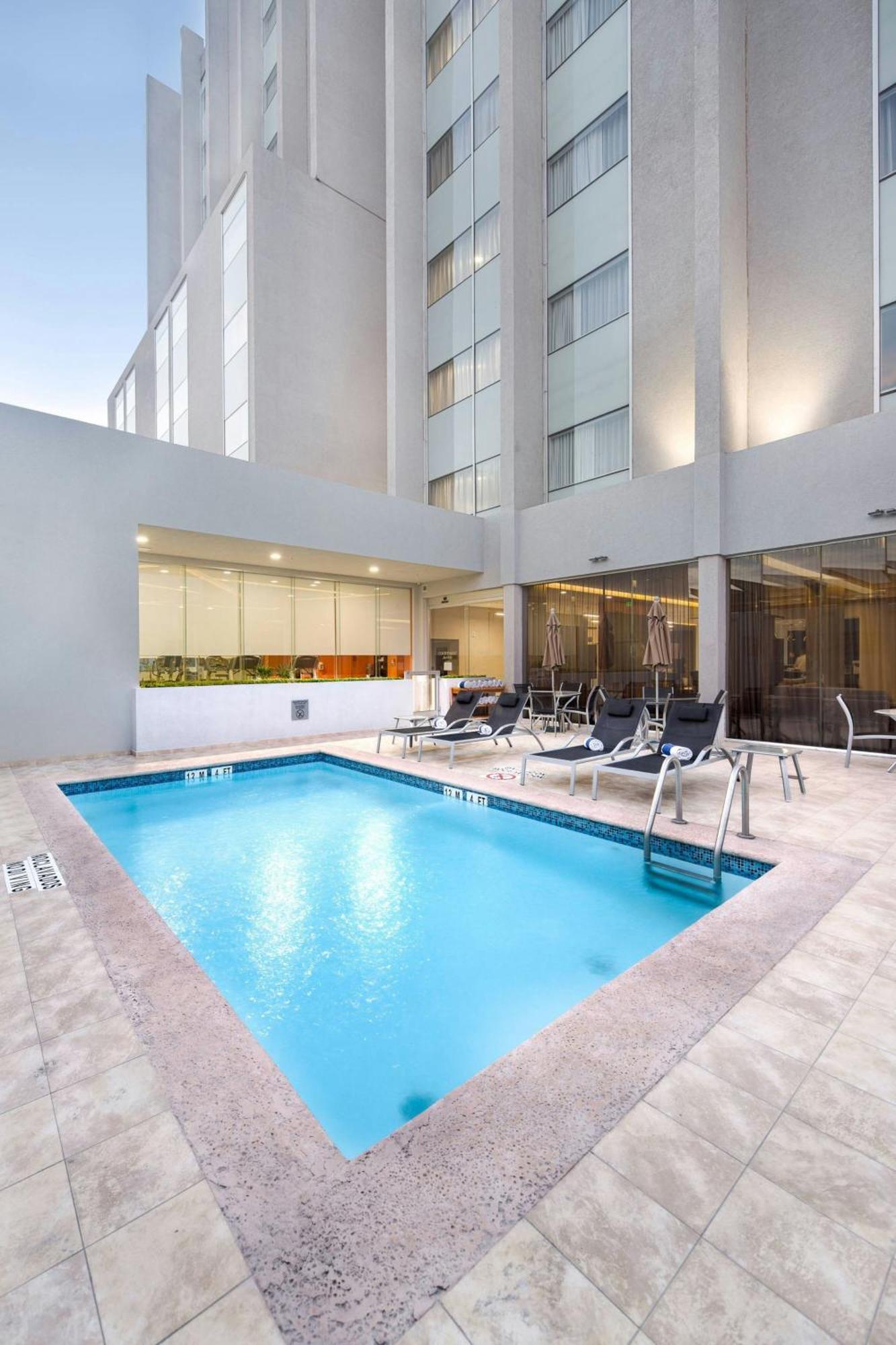 Courtyard By Marriott Saltillo Dış mekan fotoğraf