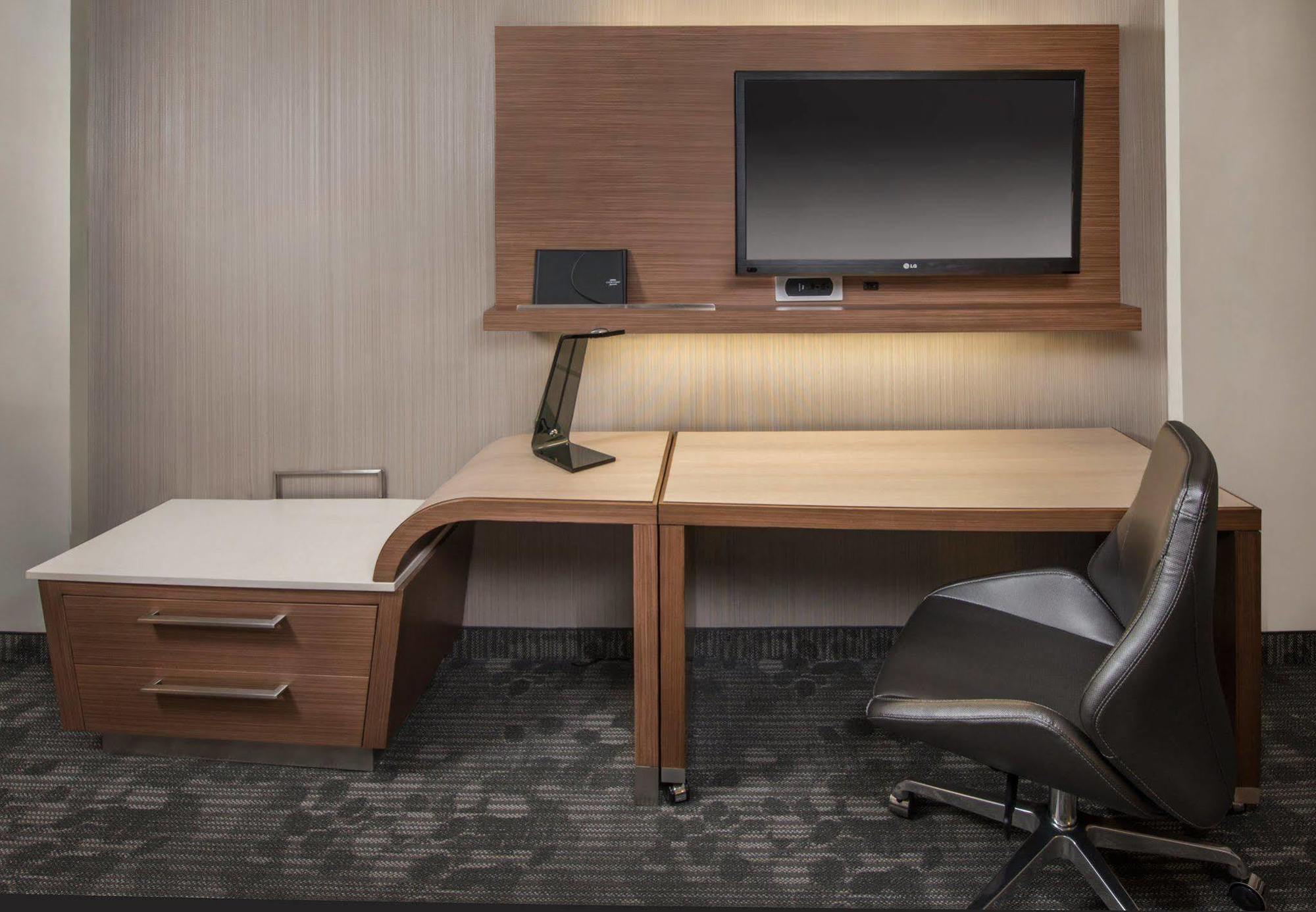 Courtyard By Marriott Saltillo Dış mekan fotoğraf